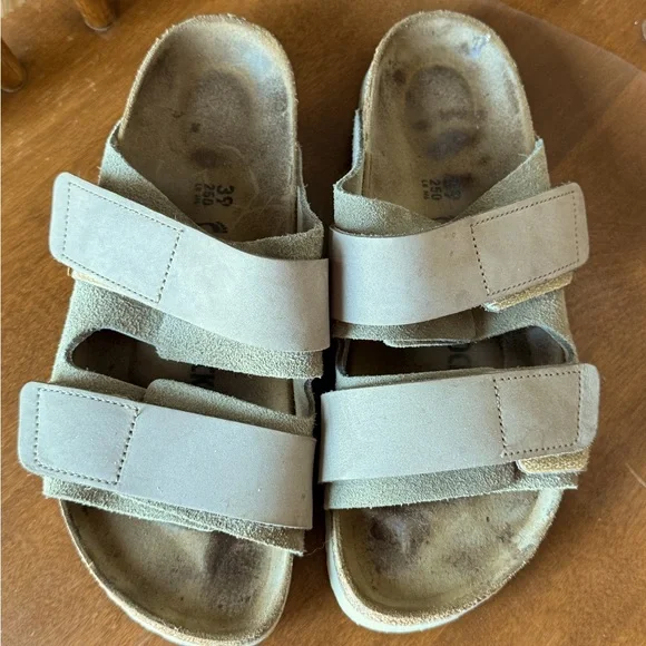 💥CLOSET CLEAROUT💥Birkenstock Uji Suede Nubuck Sandals - Beige - Picture 1 of 7